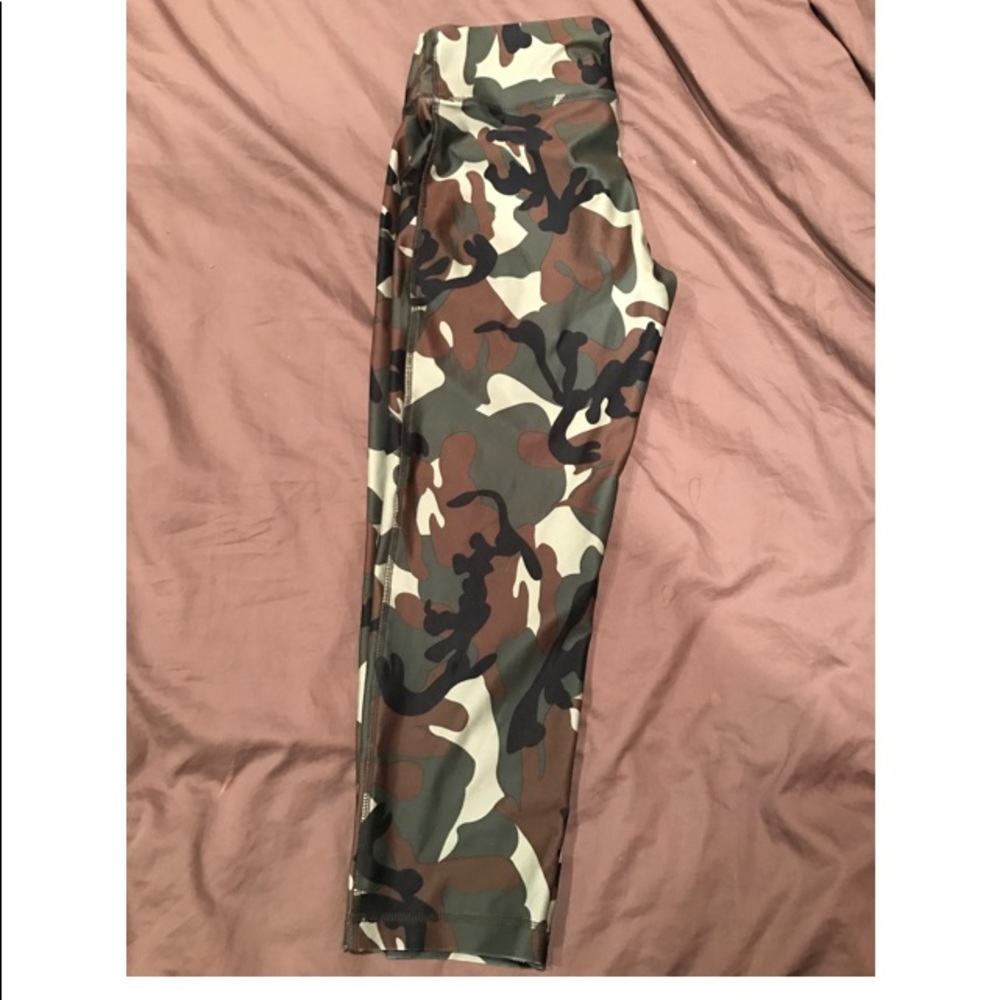 Workout capris